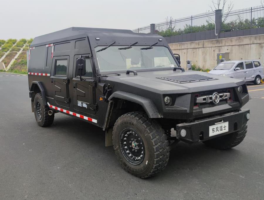 EQ2063XXY6D型越野厢式运输车