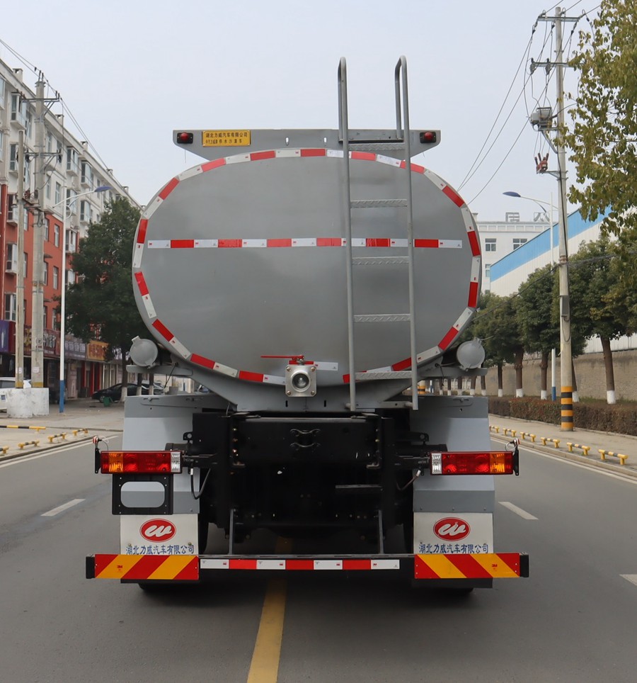 HLW5252TSMSX6供水沙漠车