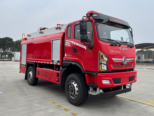 RLQ5120GXFSG45/D6水罐消防车